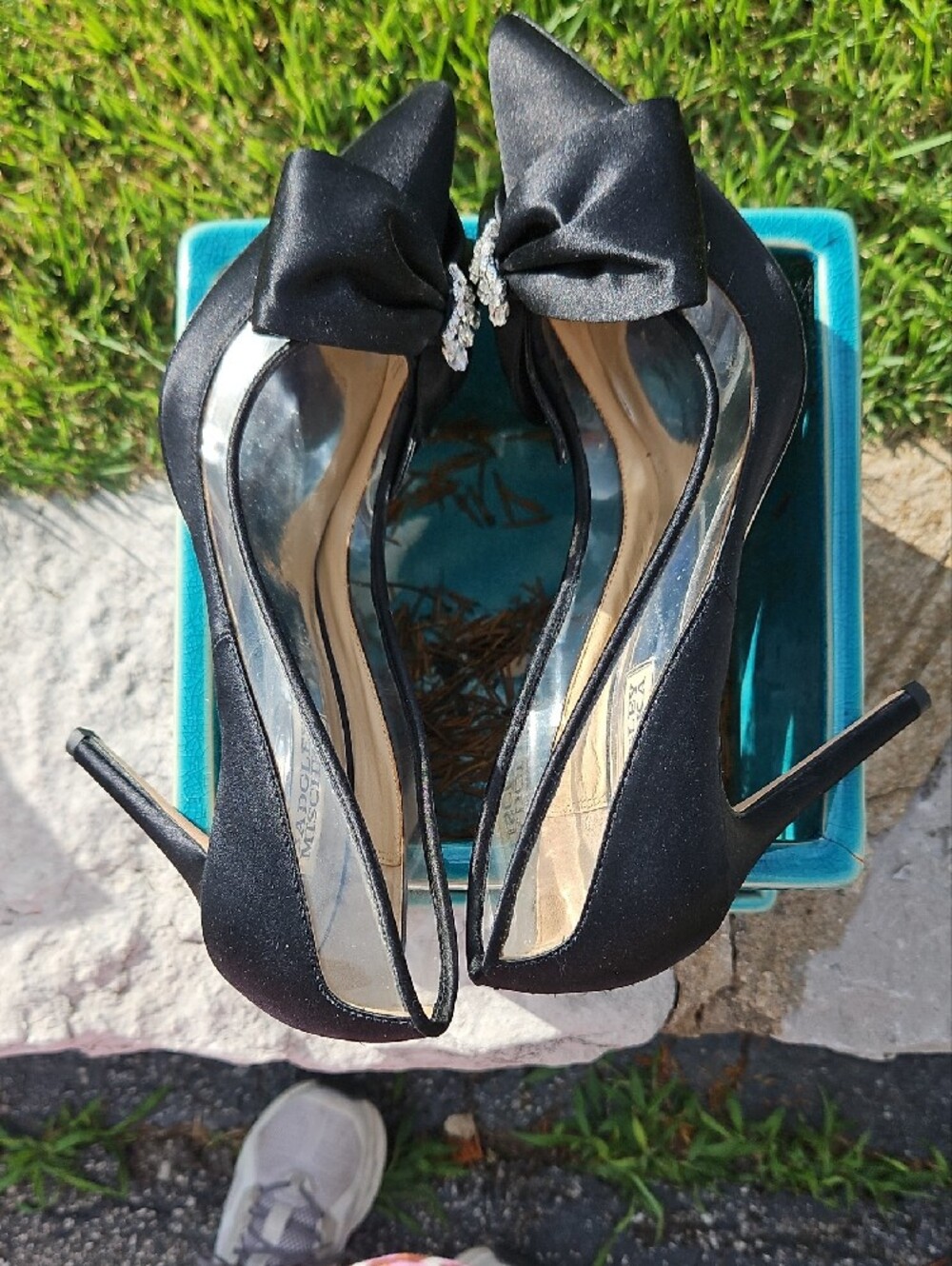 Badgley Mischka Black Satin Pointed Toe Bow Pumps with Crystal Accent - Picture 5 of 8